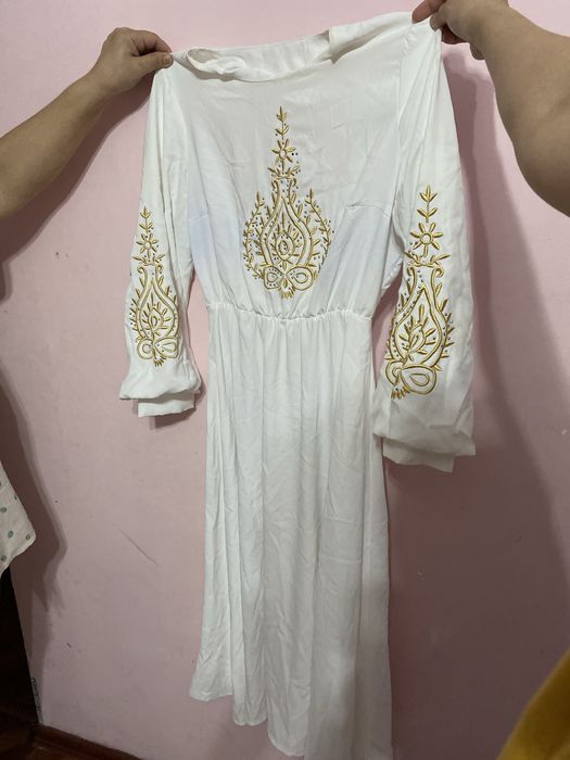 Қазақша киім сатылады