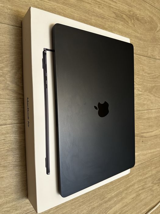 Mackbook air 2023 m2 (не перекуп)