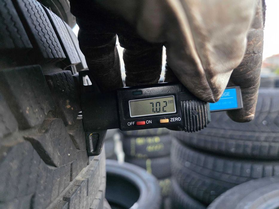 2бр Зимни гуми 225 55 17 - Zeetex - DOT 2024