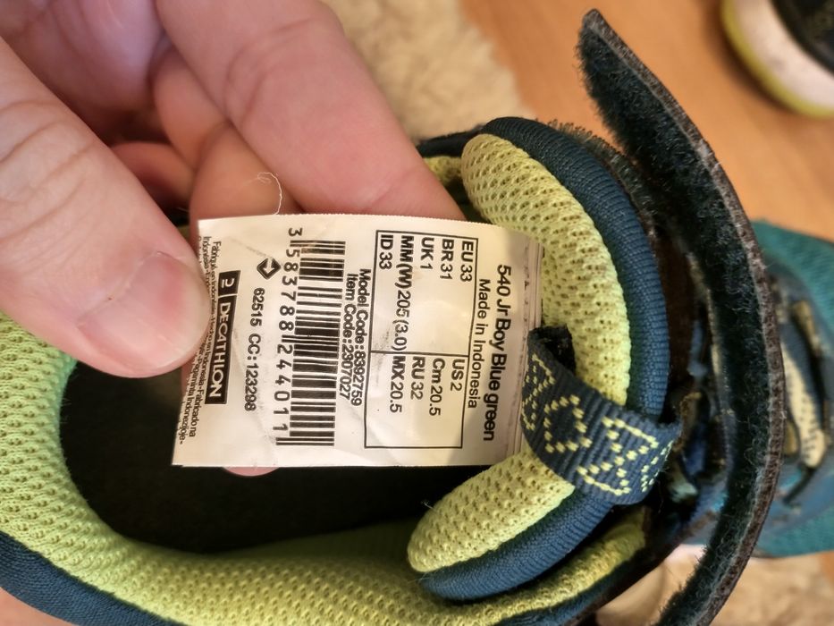 Vând pantofi sport Decathlon Newfeel M33 folositi
