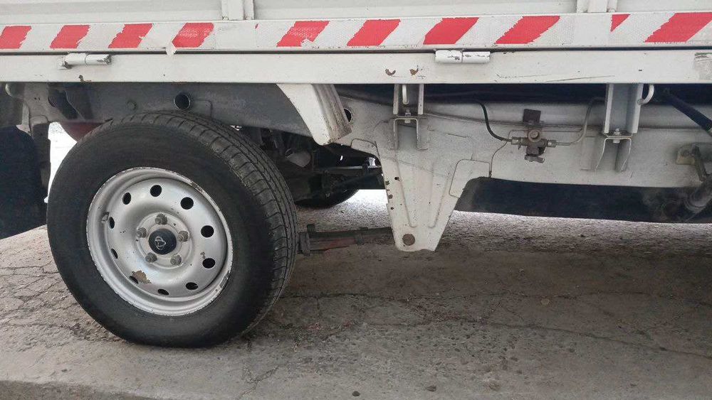 Грузовая машина Чанган (переделанная в лабо)