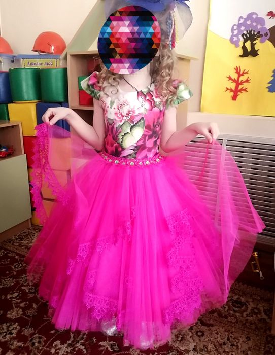 Бальное платье и туфельки