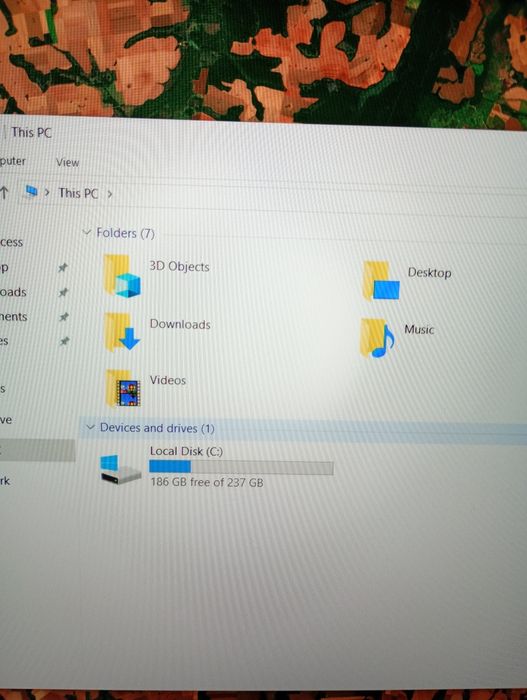 Vând laptop ASUS REPUBLIC OF GAMES i7 preț 950 lei