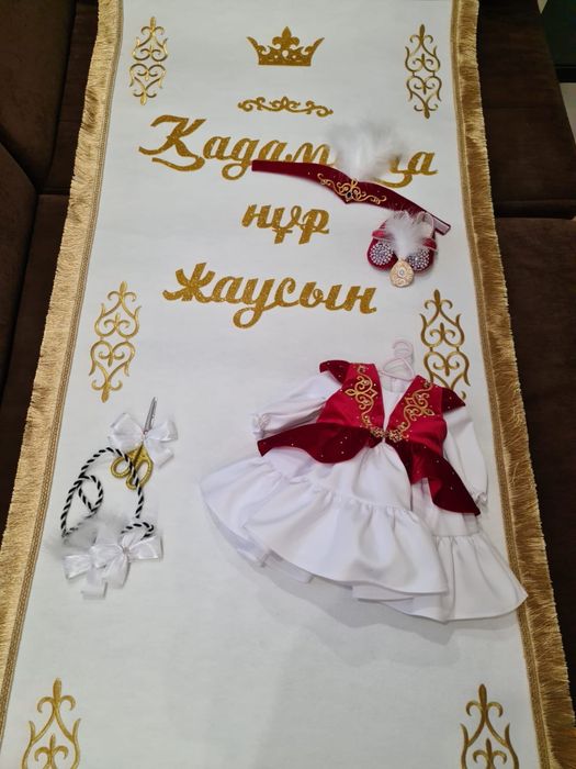 Платье для девочки на годик