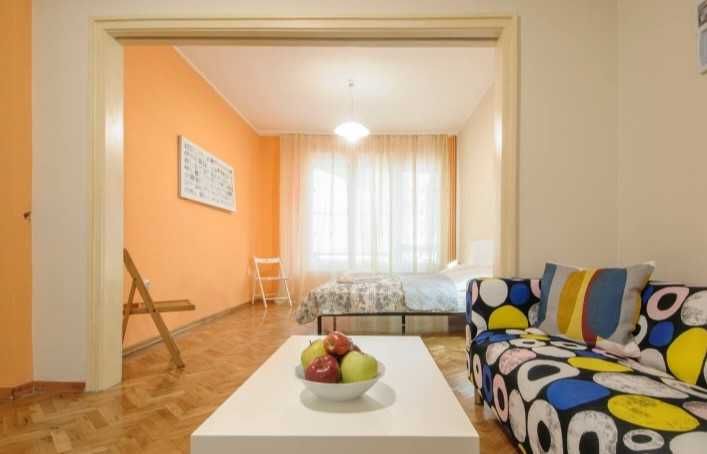 Дава се под наем Двустаен апартамент в София, Център - 78 кв.м за 550 € - Снимка #2