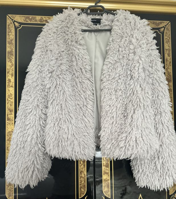 Яке/палто BERSHKA