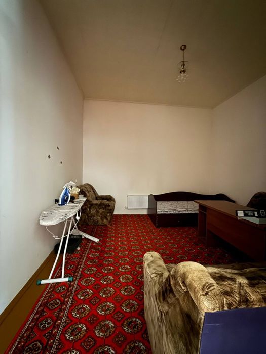 Sdayotsya 3x komnatnaya dom na zemle or: Limonadnaya