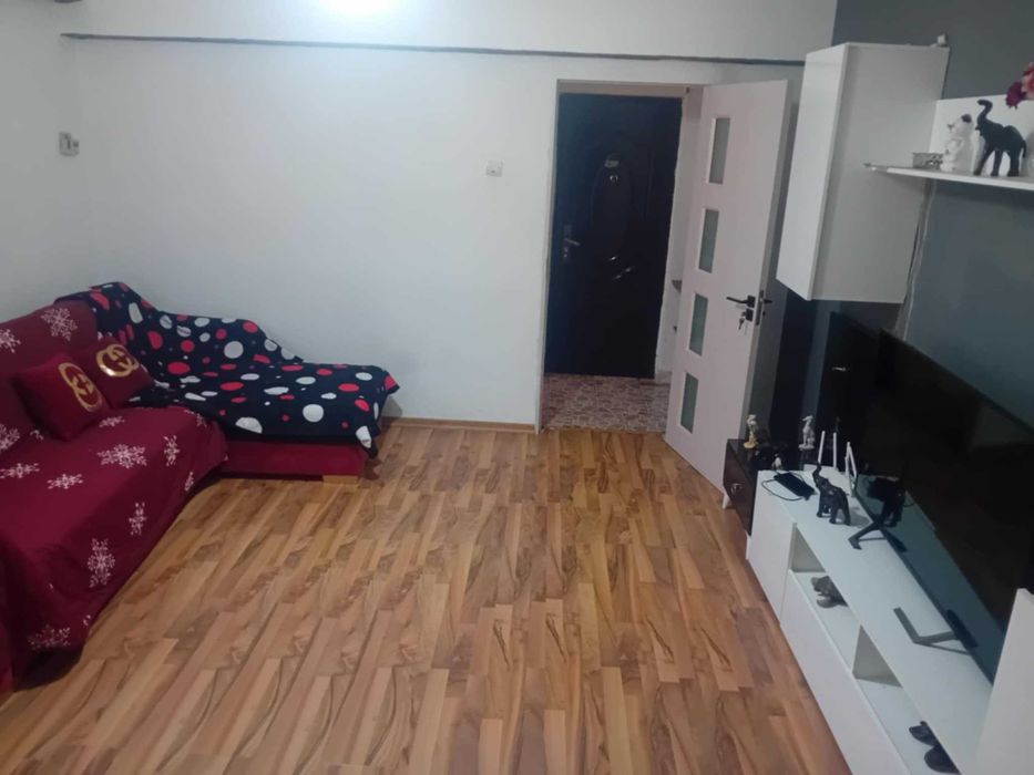 Apartament de închiriat