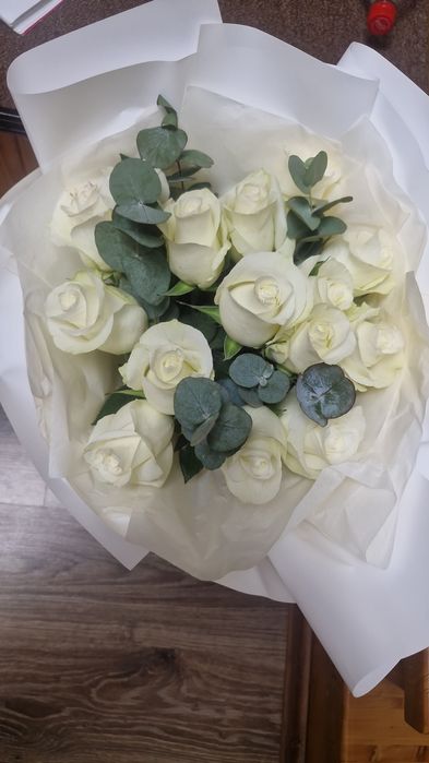 Свежий букет роз