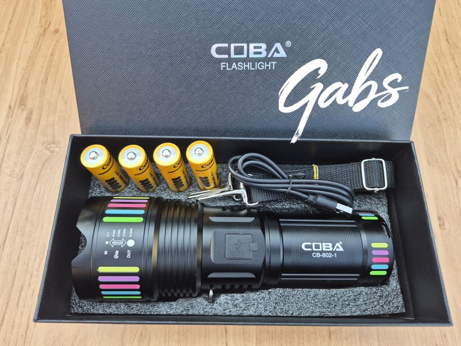 Супер силен LED фенер COBA CB-802-1,3000m
