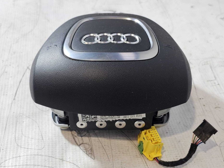 Airbag volan șofer Audi A5 8T / A4 B8 / Q5 8R 2008-2016 2011 2.0 TFSI 132kW Cod OEM: 8R0880201AC (5E3)