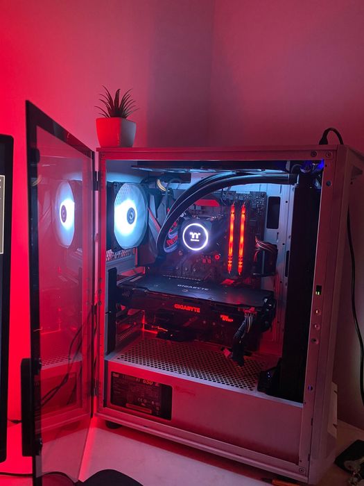 PC Gaming i5 8600K / GTX 1070 Ti / 1TB SSD