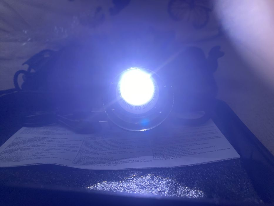Многофункционален LED фенер