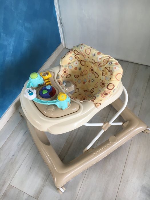 Проходилка за бебе