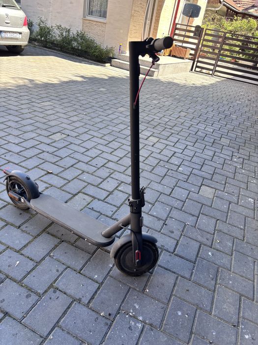 Vand xiaomi 4 stare perfecta 50 km parcursi VAND URGENT