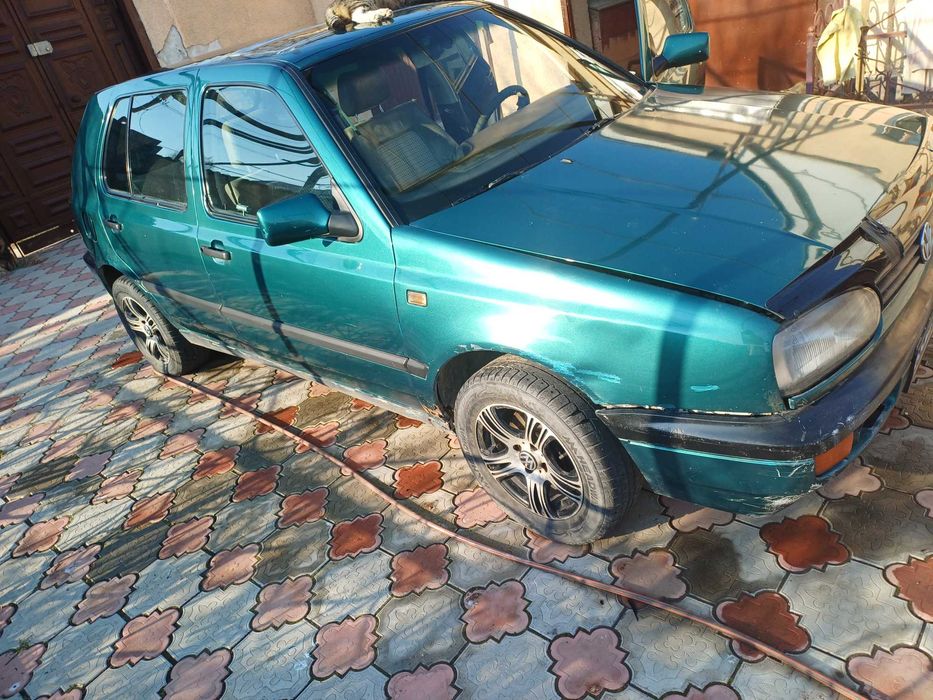 volkswagen golf 3 обмен на хэтчбек ,универсал .