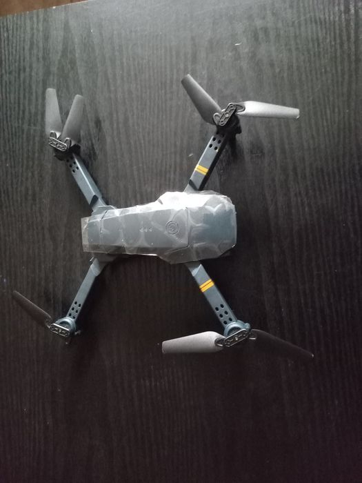Dronă Nou-Nouță!