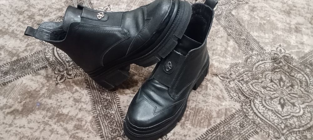 Високи кожени боти дамски за сезона 37 номер кожа