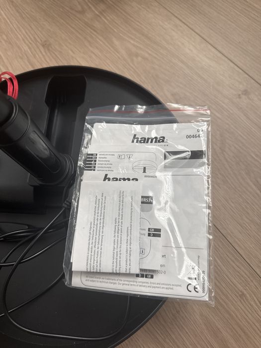 Стойка за снимане с телефон HAMA + лампа