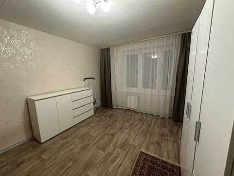 Срочно сдается 2 комнатная Парк Гафур Гулам