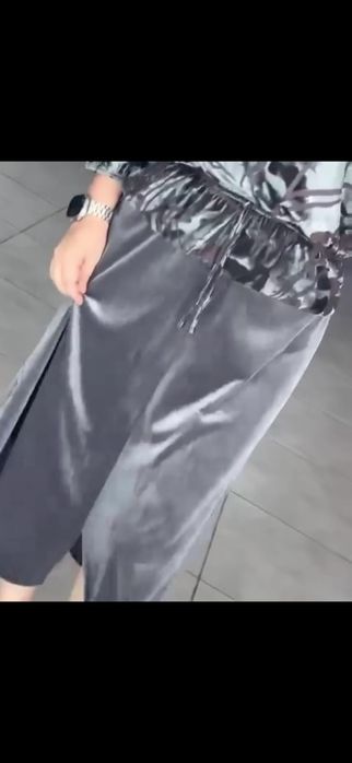 Продам новое платье размер 48