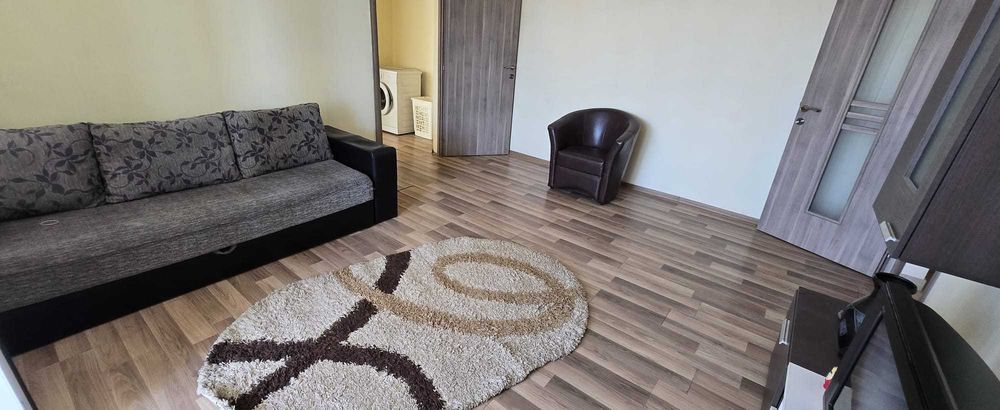 Inchiriez apartament  Rovine renovat centrala termica aer conditionat