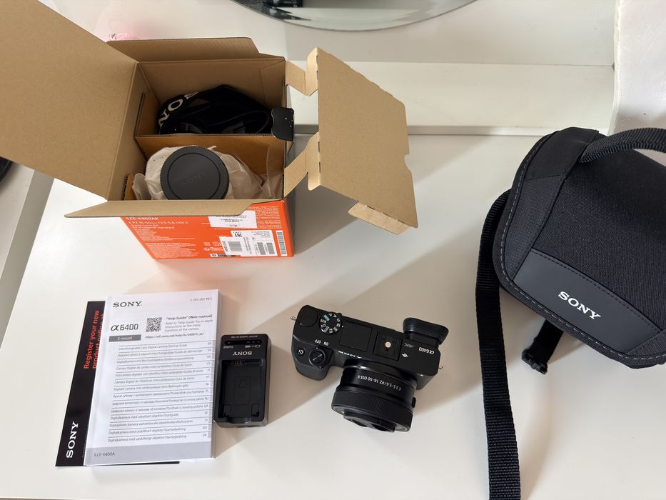 Vand Sony A6400  body garantie  F64