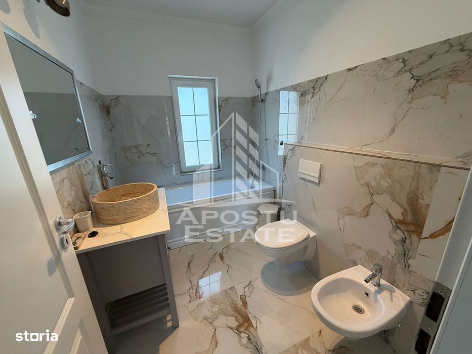 Jumatate de duplex de inchiriat, localitatea Mosnita Noua