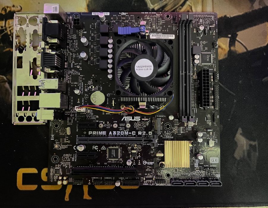 Asus A320+AMD Athlon 200Ge