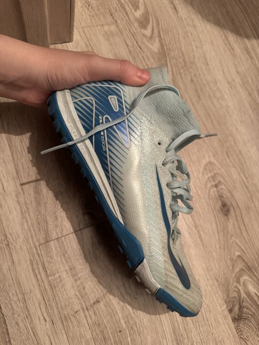 Футзалки оригинал