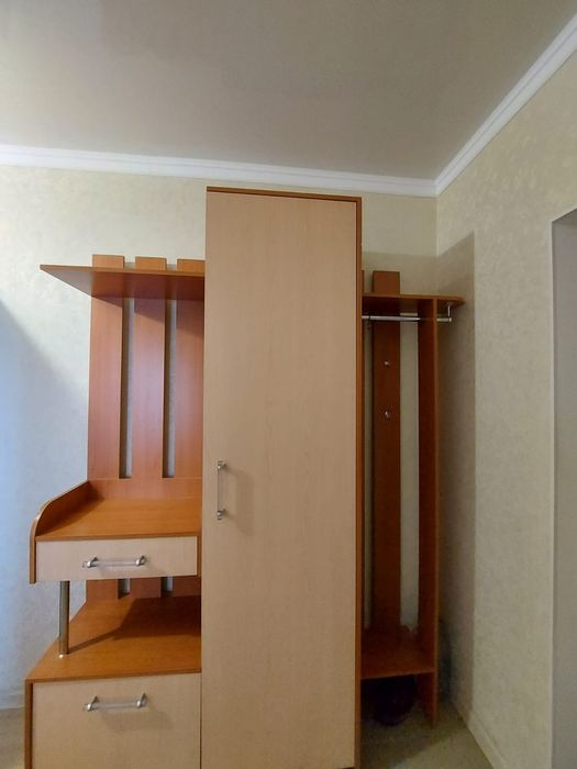 Продам прихожую 170см