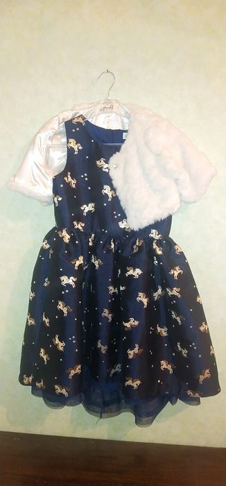 Платья  нарядные