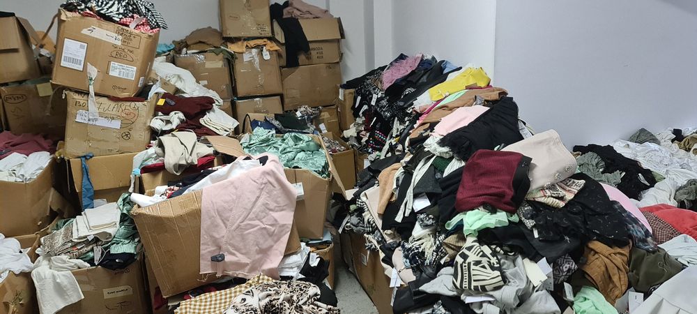 Loturi haine s okiver asos zara ,berska ,stradivarius etc