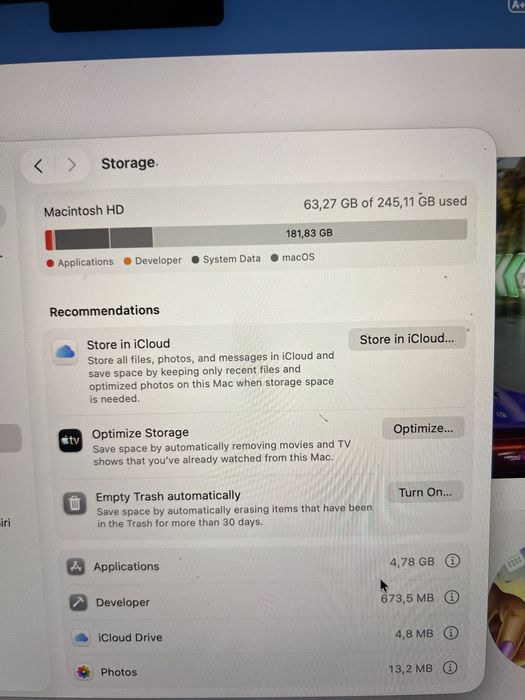Macbook Air M2 Перфектен