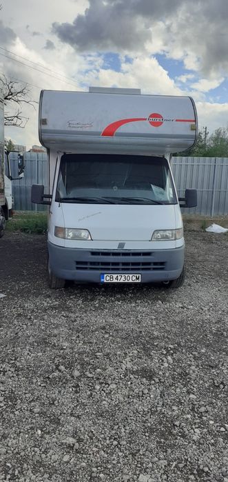 Продавам кемпер фиат дукато 2.5 тди