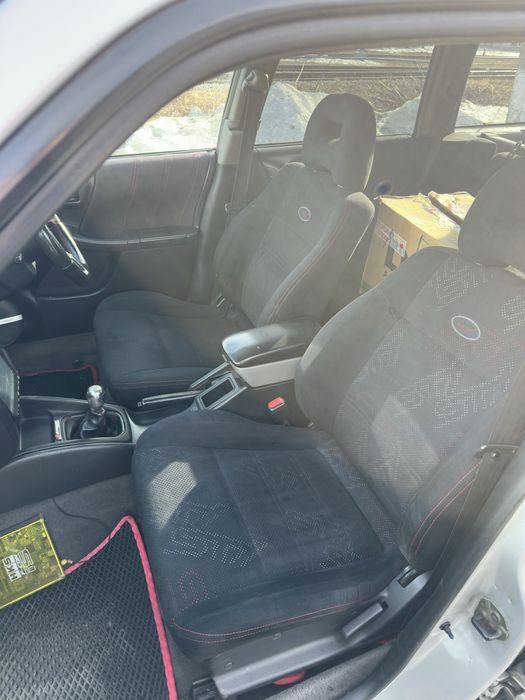 Продаю Subaru Forester