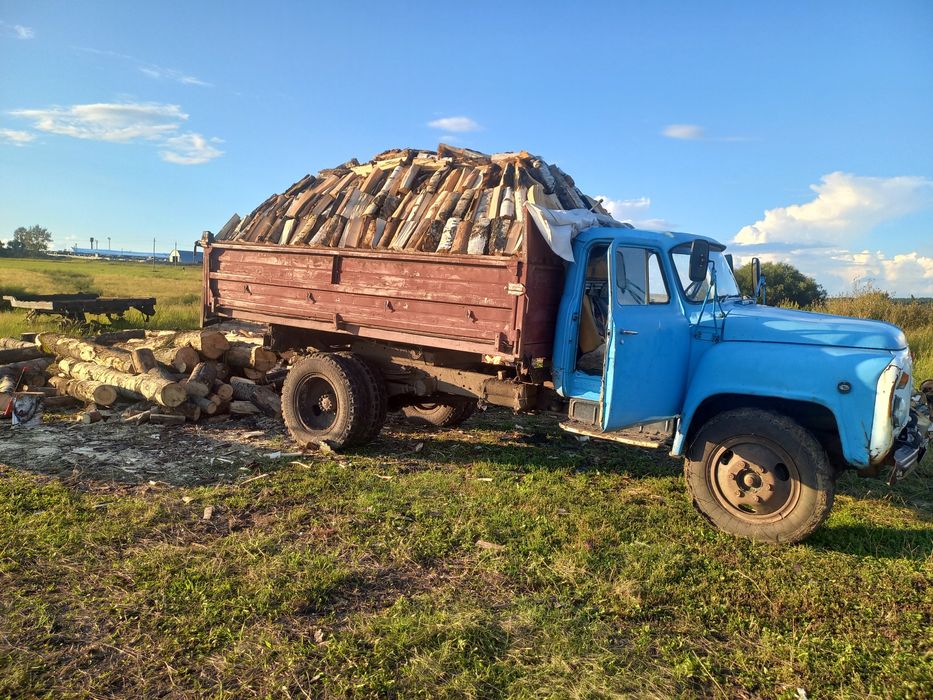 Продам дрова колотые и чурками!