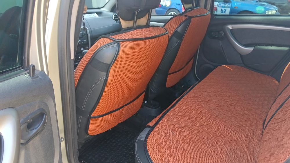 Продаю машину Renault Duster