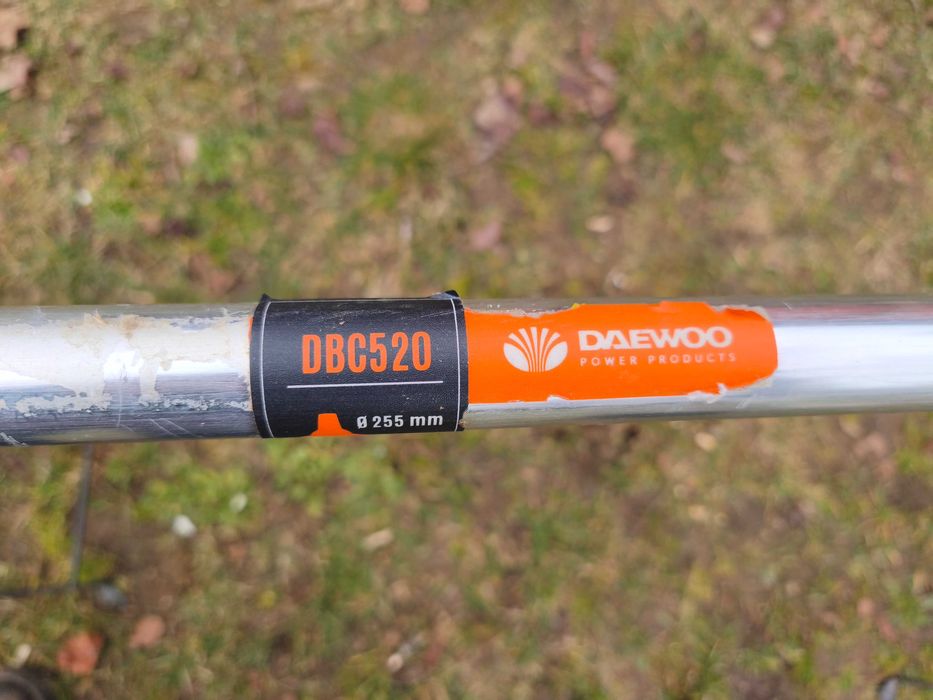 Бензинов тример DAEWOO DBC 520 / Моторна коса