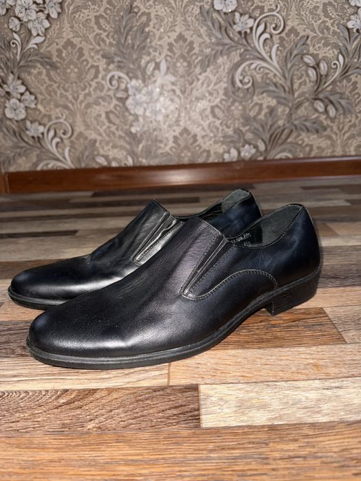 Продам новый туфли