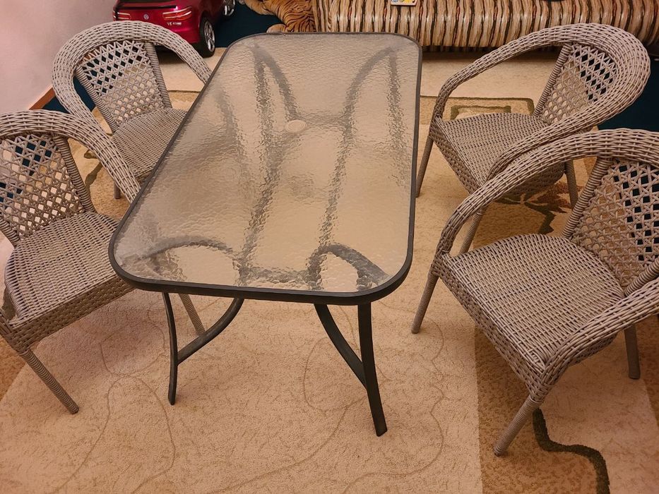 Плетенная садовая мебель. Ротанг