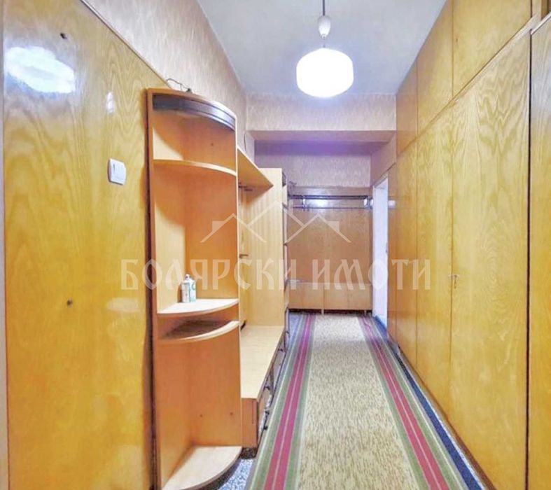 Дава се под наем Многостаен апартамент в Велико Търново, Център - 145 кв.м за 347 € - Снимка #6