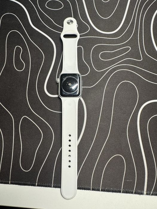 Apple watch se gen 1(2020)