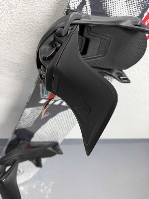placa noua snowboard nitro alternator x volcom L160cm