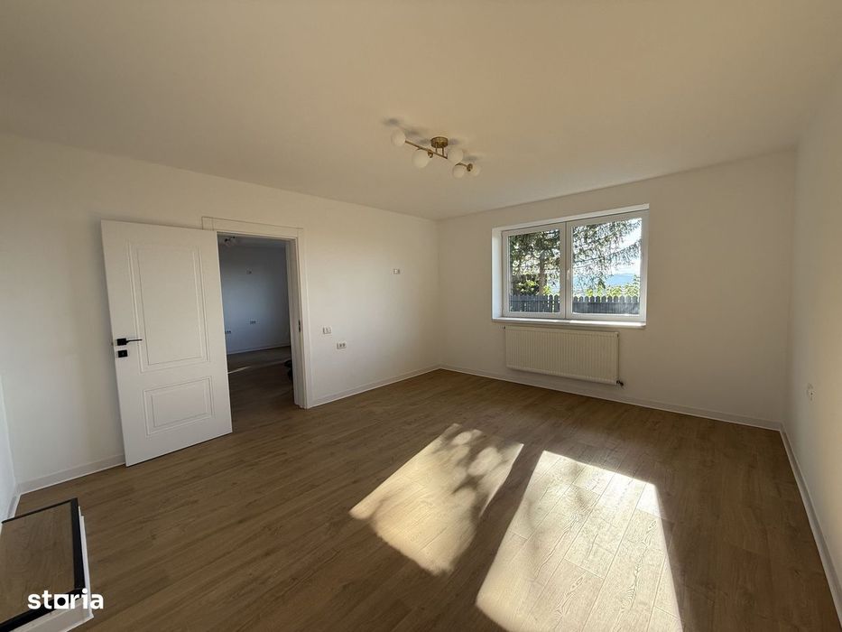 Apartament cu 2 camere cu curte si garaj - Brasovul Vechi - Str Soimul — fotografia 3