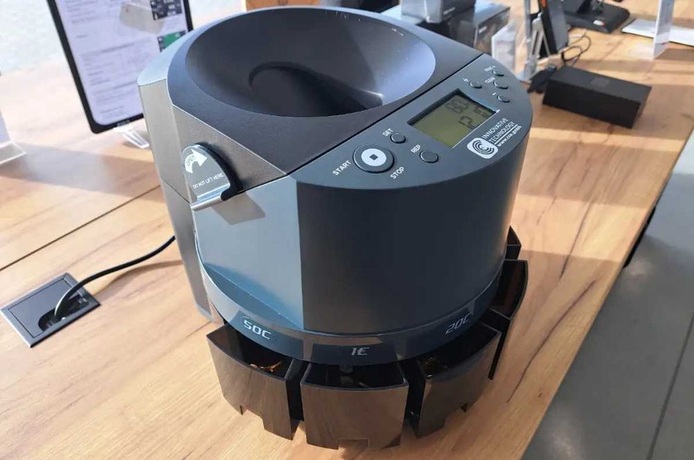 Монетоброячна машина за ЕВРО EURO CCE 4000 Брои/сортира до 500 бр/мин.