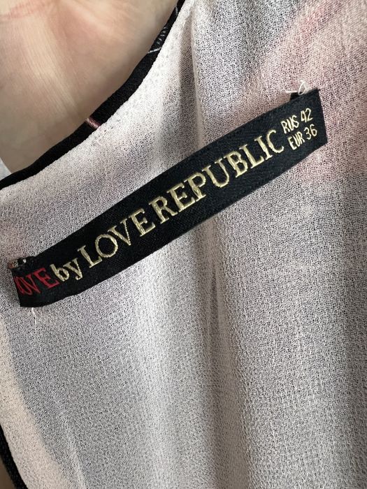 Продам платье Love Republic 42 -44