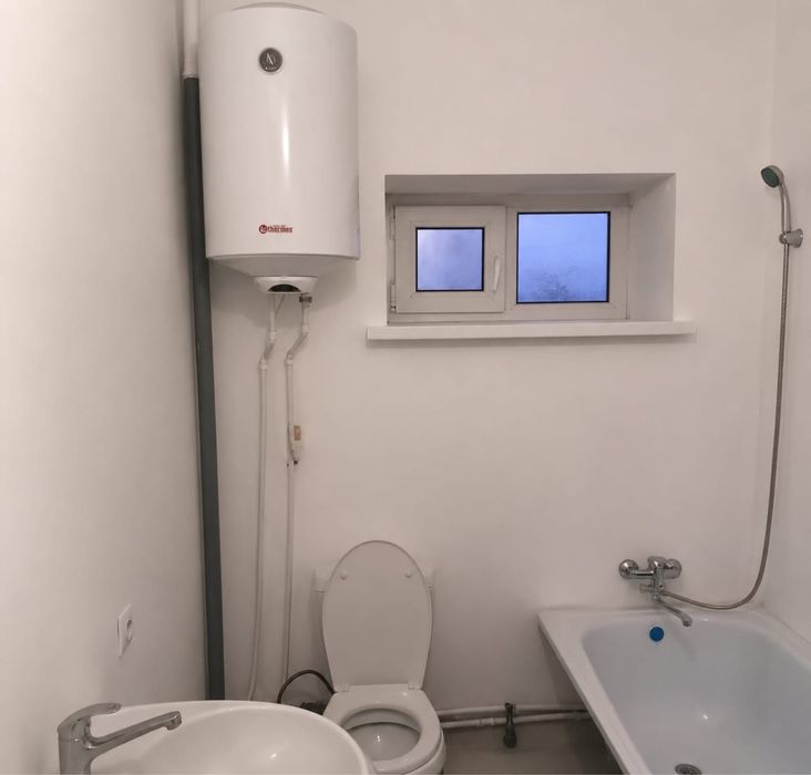 Продаеться дом, 3 комнаты