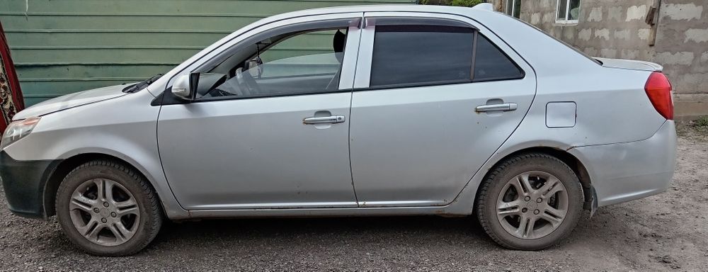 Продаю geely gc6