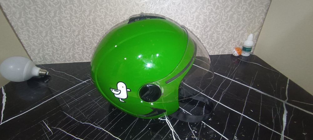 Продам шлем для мотоцикла